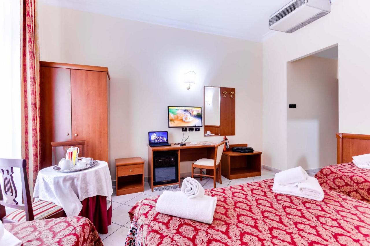 Hotel Suite Caesar Roma Exterior foto